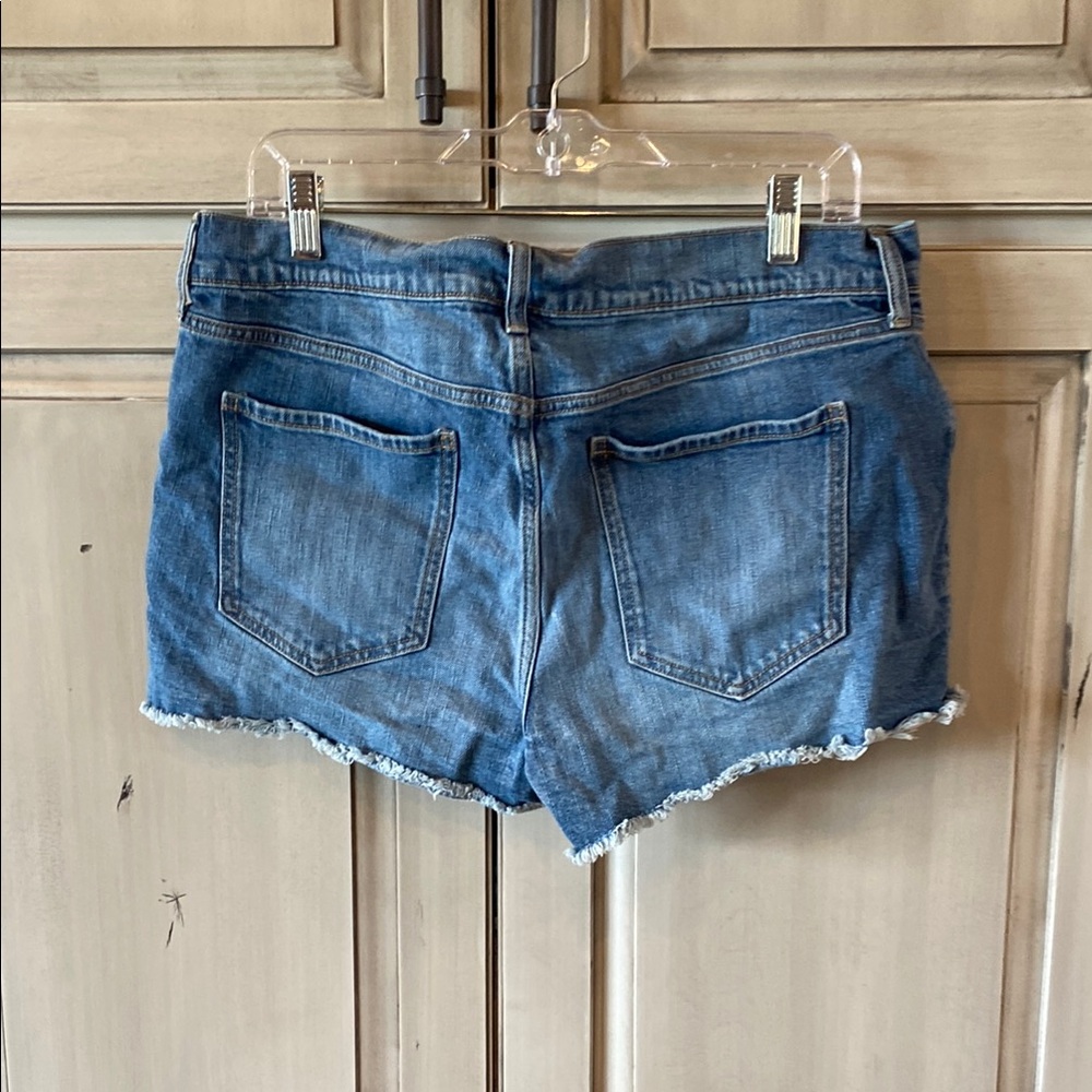 Old Navy Blue Distressed Jean Shorts - Picture 3 of 4